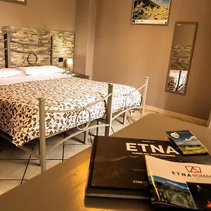 2* Nocleg ze śniadaniem Sotto Il Vulcano